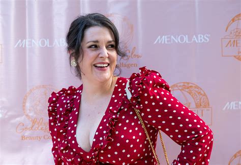 melanie lynskey net worth|Melanie Lynskeys Net Worth and Yellowjackets。